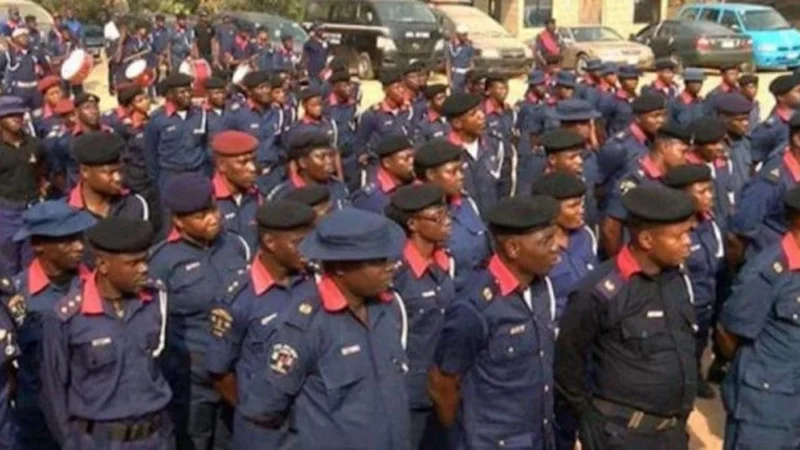 Osun 2022 guber: NSCDC holds stakeholders’ summit on violence-free poll